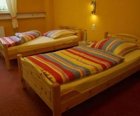 Econo Goelzer 3* بوخنبورن