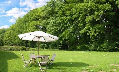 Πανσιόν Econo Goelzer 3*