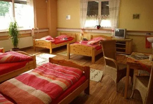 Πανσιόν Econo Goelzer 3*